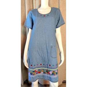 VTG 90s Bleu Bayou Embroidered Denim Dress M Medium Blue Shift Patio Floral Art
